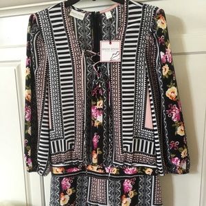 NWT!  Bisou Bisou Romper Shorts!  Size Large